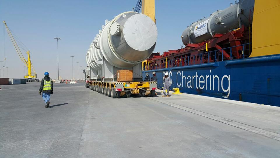 Al Sheikh Logistics & Heavy Equipment Rental (ASLR) handled transportation of 140 ton Brine Heater in Qatar, by 12 axle lines Hydraulic Modular Trailer, www.heavyliftphoto.com