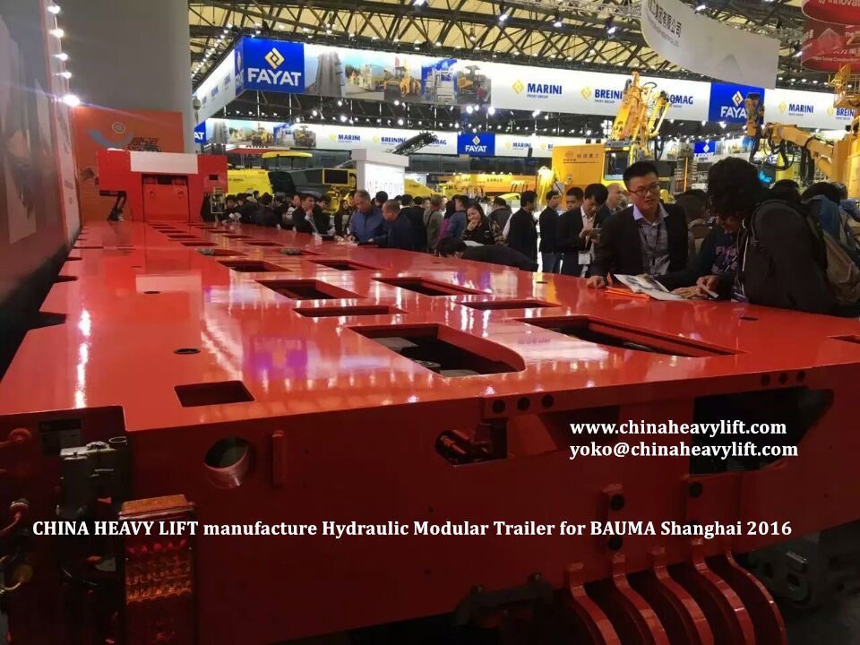 CHINA HEAVY LIFT attend BAUMA Shanghai and show Gooseneck + 4 + 6 axle lines Hydraulic modular trailer, www.heavyliftphoto.com