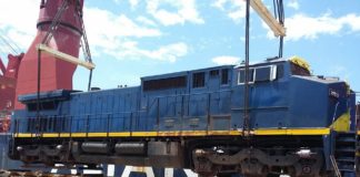 LOCAR transport Train Section by 14 axle lines Nicolas Hydraulic modular vehicles in Brazil, www.heavyliftphoto.com